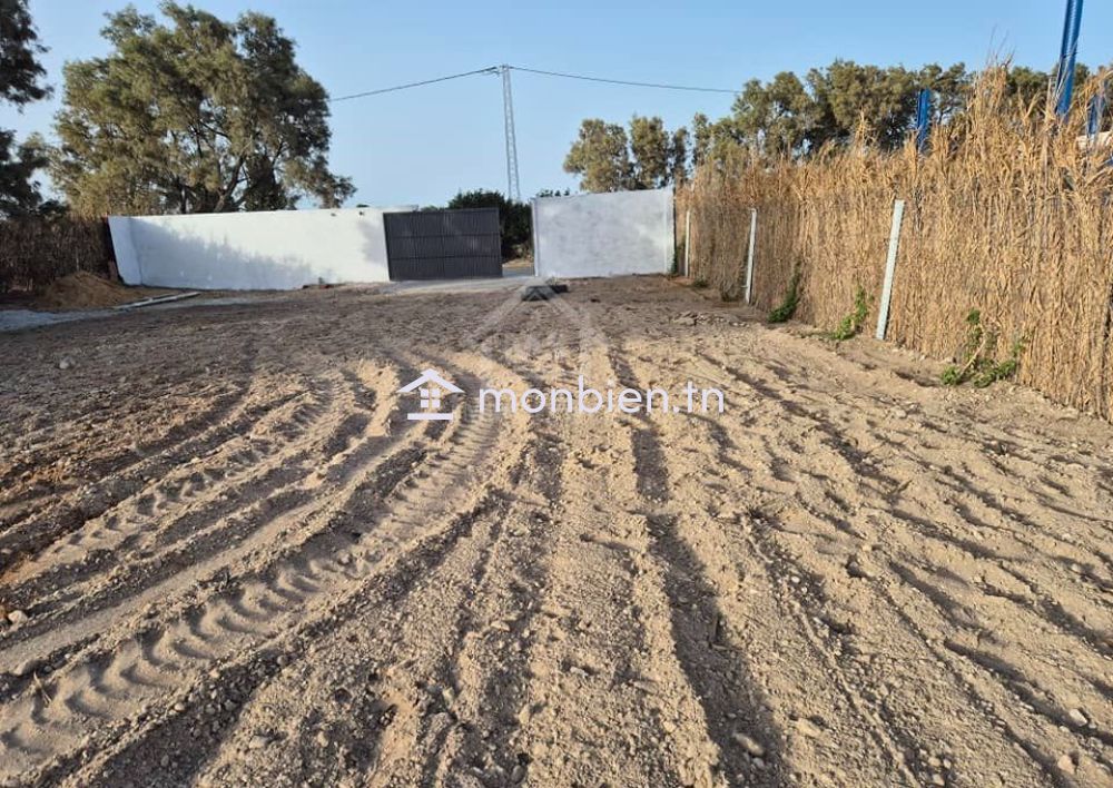 Terrain clôturé de 580 m² à Maamoura à vendre 51355351