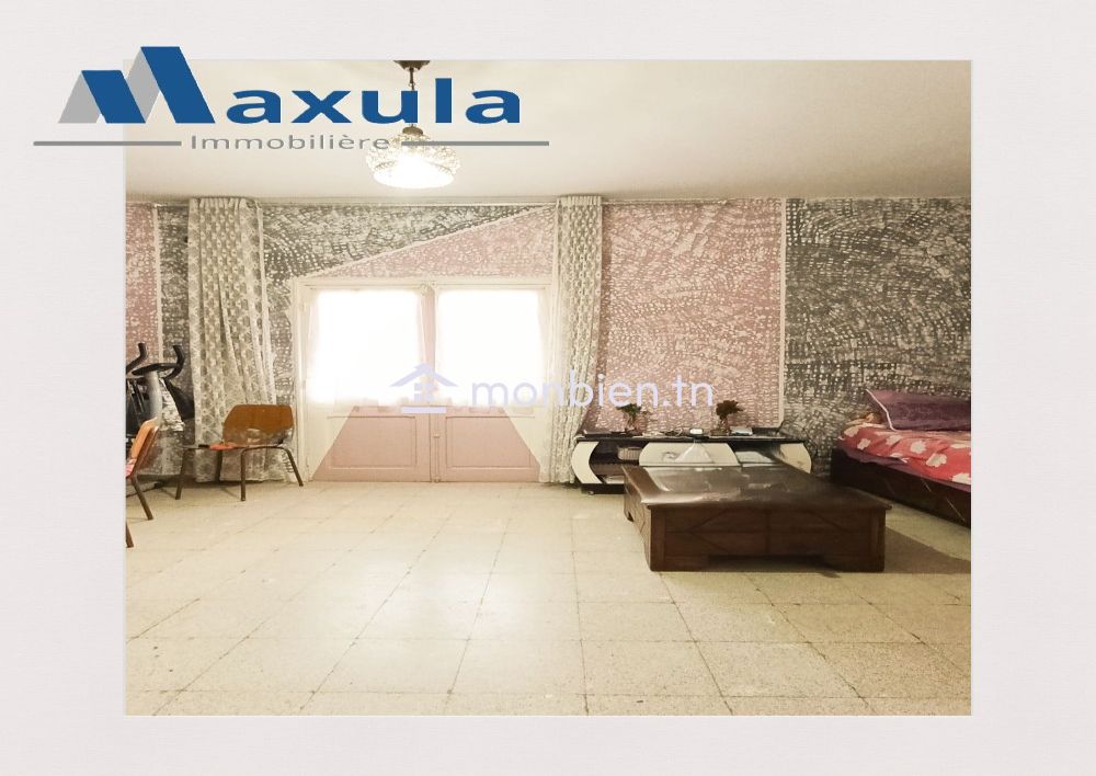 À VENDRE APPARTEMENT S+2 AU 1ER ÉTAGE À RADES SNIT