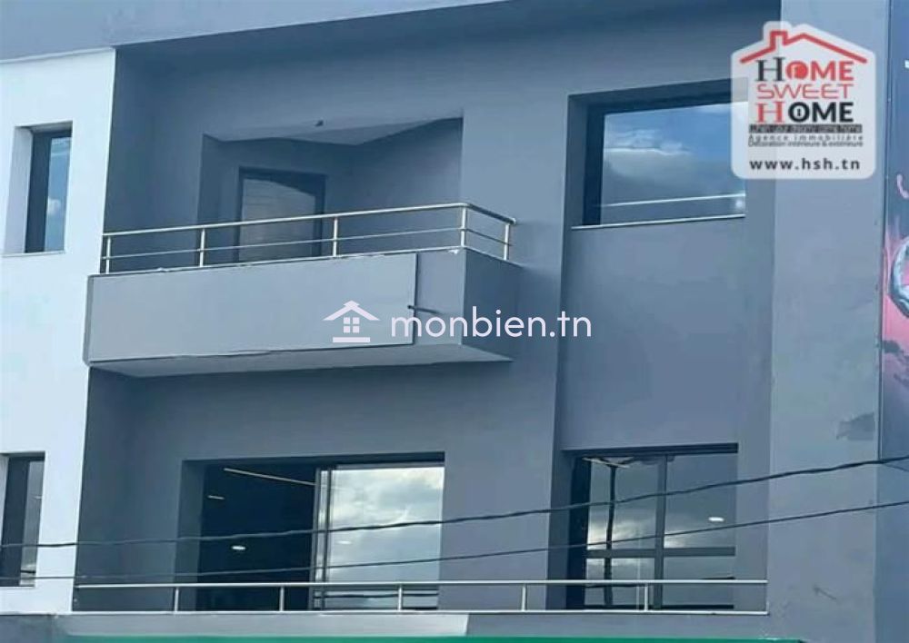 Immeuble Novara à vendre à Mjez El Beb