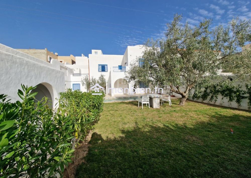 Villa toute neuve avec piscine à Hammamet Nord à vendre 51355351