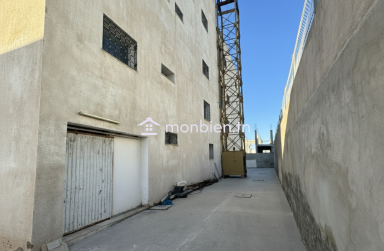 Location zone industriel El Mghira 1200m²