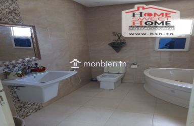 Villa Abarugy à Vendre à Bhar Lazreg