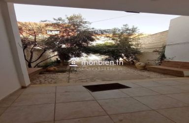 Un spacieux appartement S+2 RDC à vendre à Nabeul 51355351