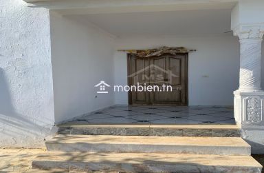 Spacieuse maison S+2 avec jardin à Hammamet Sud à vendre 51355351