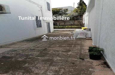 Mutuelle ville Tunis  A louer  villa à  usage bureautique