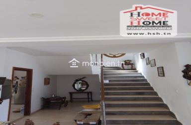 Villa Abarugy à Vendre à Bhar Lazreg