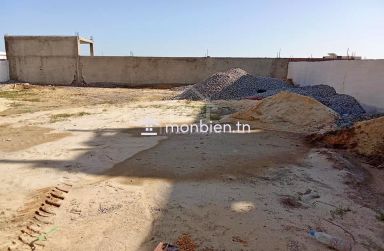 Terrain clôturé de 315 m² à KM71 coté plage à vendre 51355351