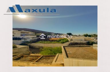 À VENDRE IMMEUBLE R+2 EN FLANC DE MONTAGNE À HAMMAM-LIF