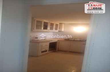 Etage de Villa Al-Taamari à Vendre à Kélibia