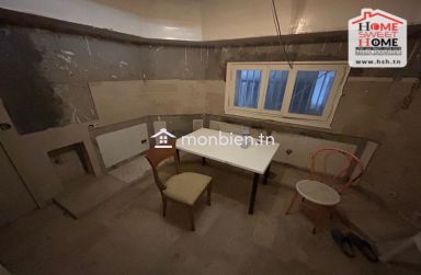 Bureau Tova à Louer à EL Manzah 7