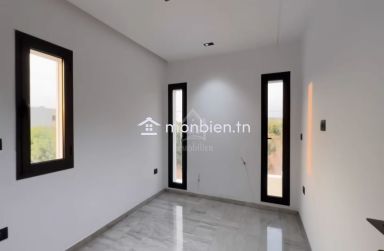 Villa S+4 toute neuve avec piscine à vendre à Hammamet Sud 51355351