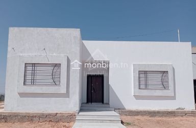 Maison toute neuve à vendre à Manaret El Hammamet 51355351