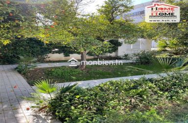 Villa Zouzette à Vendre à France Ville Tunis