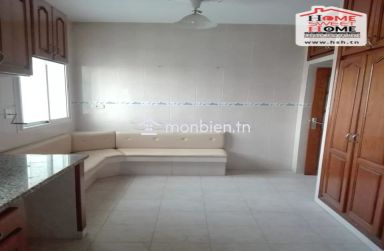 Etage de Villa S3 Phirouza à Vendre au Kram