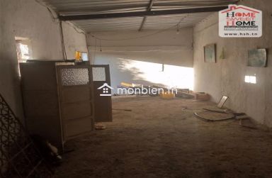 Terrain agricole Oraniva à vendre à Menzel Bouzelfa