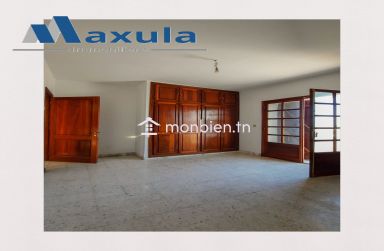 À VENDRE VILLA EXCEPTIONNELLE SUR LES HAUTEURS DE RADES MONGIL