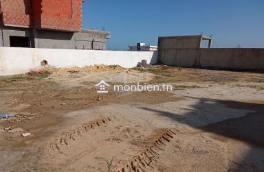 Terrain clôturé de 315 m² à KM71 coté plage à vendre 51355351