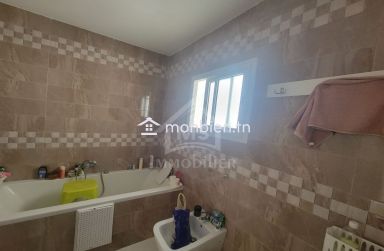 Un étage de villa S+3 vue de mer à vendre à Korba 51355351
