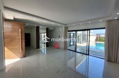 VILLA AVEC PISCINE À DJERBA MIDOUN ZU