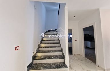 Un duplex avec piscine presque fini à vendre 51355351