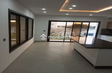 Villa S+5 toute neuve avec piscine à vendre à Hammamet Sud 51355351