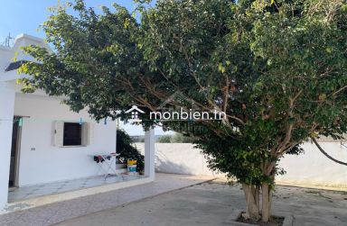 Belle maison S+2 avec jardin à Hammamet Sud à vendre 51355351