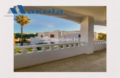 À VENDRE VILLA EXCEPTIONNELLE SUR LES HAUTEURS DE RADES MONGIL
