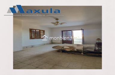 À VENDRE VILLA EXCEPTIONNELLE SUR LES HAUTEURS DE RADES MONGIL