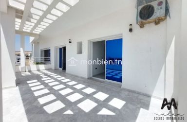 Penthouse S+4 de 366 m² au 6ᵉ étage à Mrezga, Hammamet Nord.