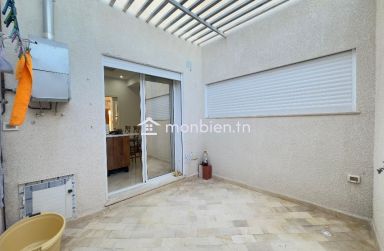 Villa S+3 plain-pied de 232m² à Nabeul.