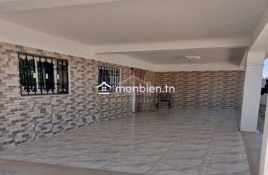 Maison avec étage inachevé et garage à Hammamet Sud à vendre 51355351