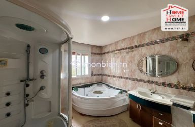 Villa Giuseppe à Louer à Gammarth Sup