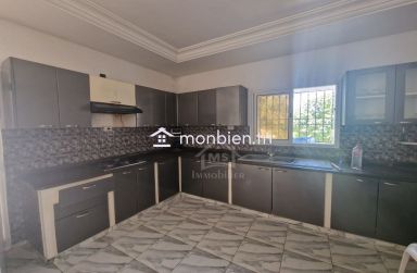 Spacieuse maison S+2 à Hammamet Sud à vendre 51355351