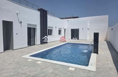 VILLA À VENDRE - TITRE BLEU - TEZDAINE DJERBA ZA