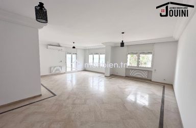 Appartement S3 Avec Vue Directe Sur Le Lac 1
