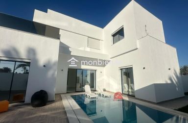 VILLA AVEC PISCINE À MEZRAYA DJERBA ZA