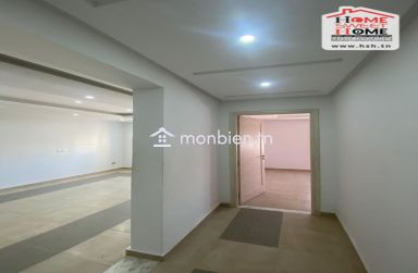 Etage de Villa S2 Bravissi à Louer à La Marsa