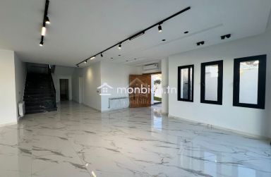 Un triplex avec piscine à Hammamet Nord à vendre 51355351