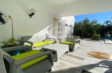 Charmante villa avec piscine à vendre à Hammamet 51355351