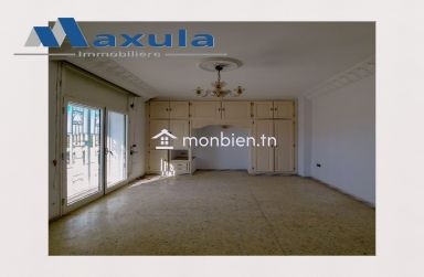 À VENDRE VILLA S+4 SUR LES HAUTEURS DE MONGIL À RADES