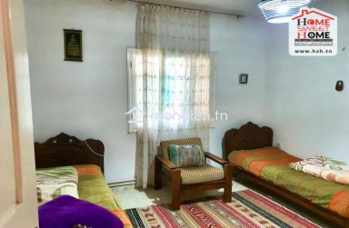 Etage de Villa Konfita à Vendre à La Marsa