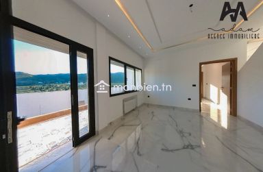 A vendre villa de maitre S+4 de 1400m² à Bouargoub, Nabeul.