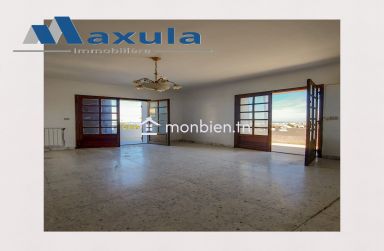 À VENDRE VILLA EXCEPTIONNELLE SUR LES HAUTEURS DE RADES MONGIL
