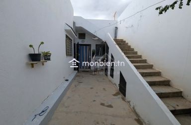 Maison S+2 avec jardin à vendre à Hammamet Sud 51355351