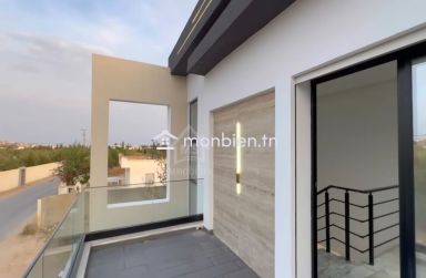 Villa S+4 toute neuve avec piscine à vendre à Hammamet Sud 51355351