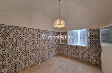Maison arabe S+2 renouvelée à vendre à Hammamet 51355351