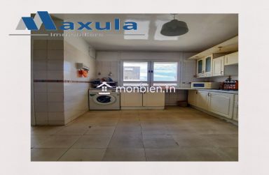 À VENDRE APPARTEMENT S+3 AVEC VASTE TERRASSE À RADES PLAGE