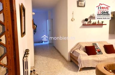 Etage de Villa Konfita à Vendre à La Marsa