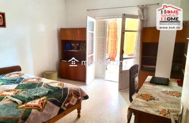 Etage de Villa Konfita à Vendre à La Marsa