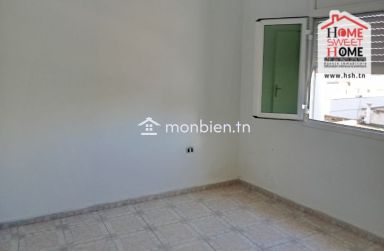 Etage de Villa Harmonia à Louer à Ariana
